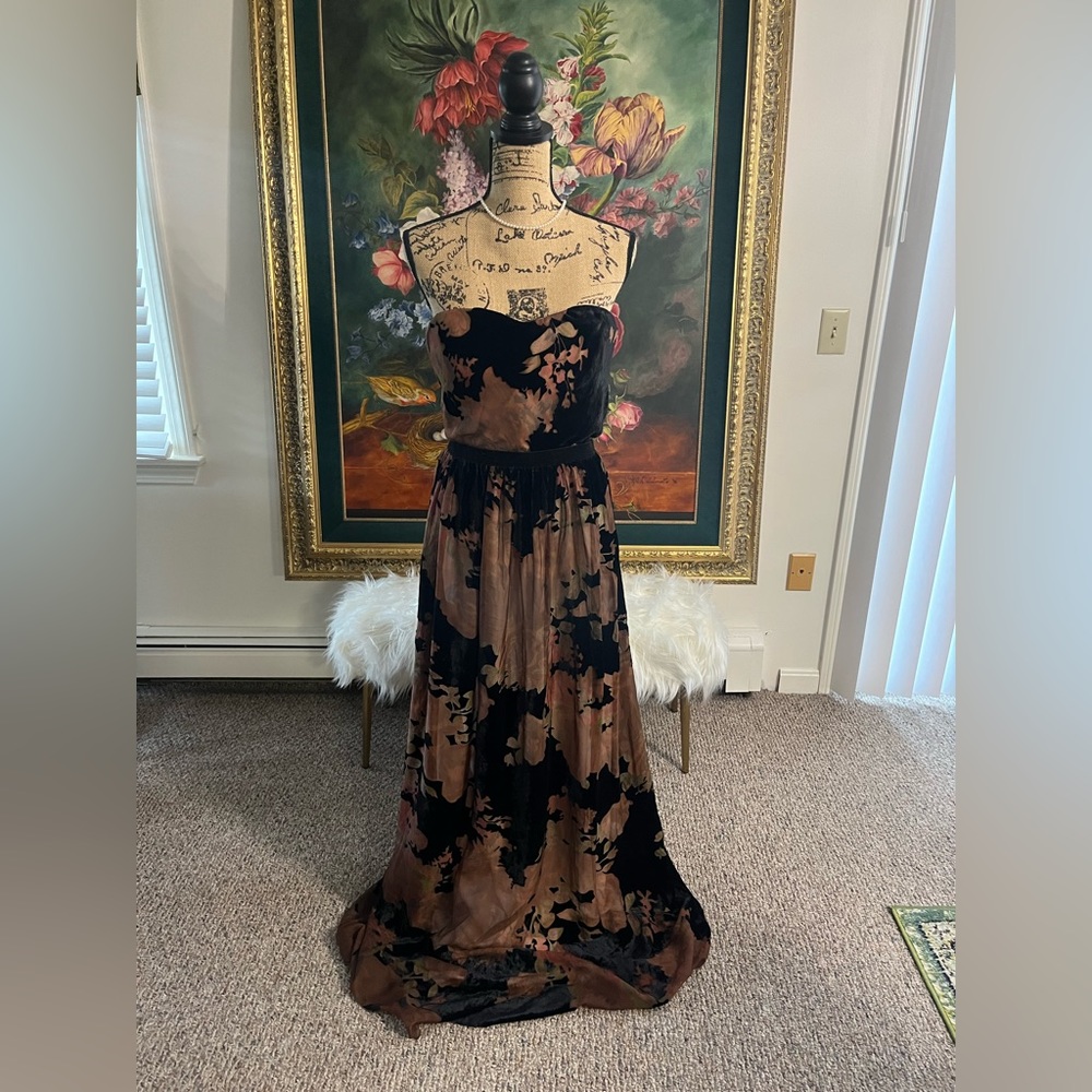 Glam Floral Erin Fetherston Velvet Burnout Gown